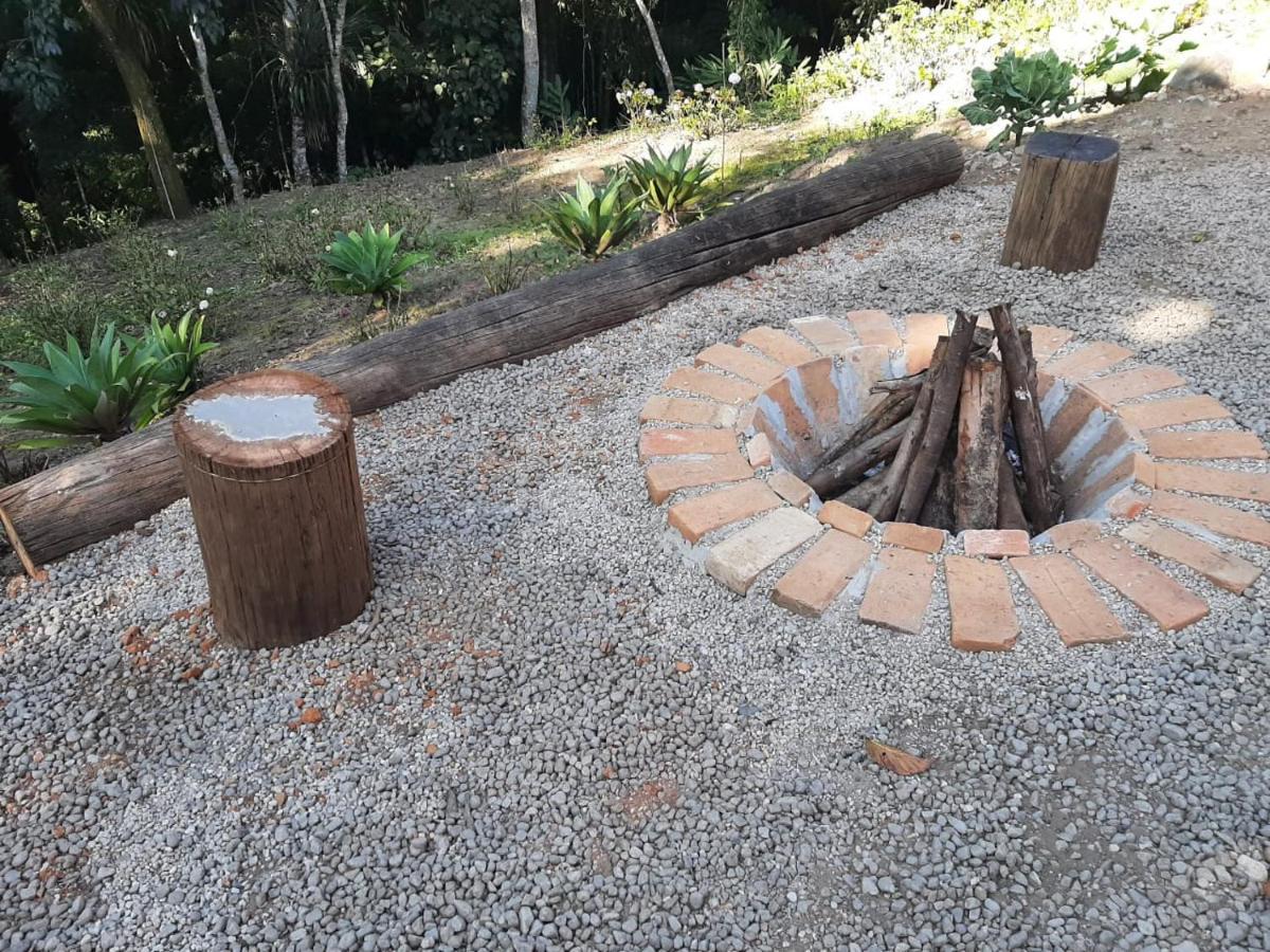 הוילה סנטו אנטוניו דו פינהאל Casa Kiiro, Um Ambiente Tranquilo E De Sossego. מראה חיצוני תמונה